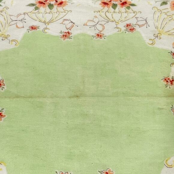 Vintage Linen Floral Hankie Handkerchief Bandanna 12” Wide Hanky - Picture 3 of 5